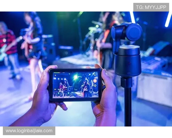 真人视讯线上手机版高清画质体验，带来沉浸式的视觉享受