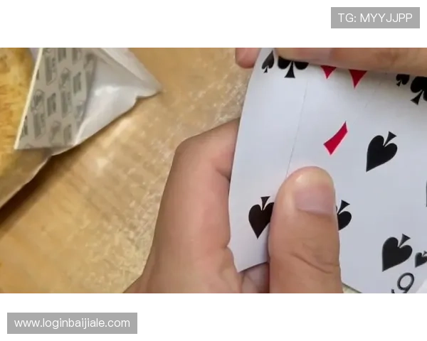 炸金花app免费下载让你随时随地体验刺激的扑克娱乐体验